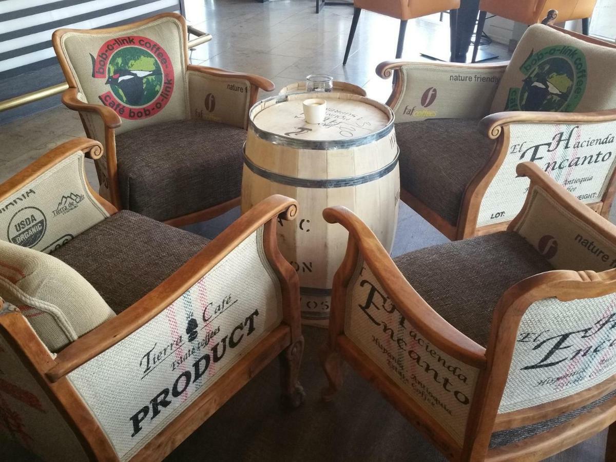 Mondo'S Kaffeehotel Трир Екстериор снимка